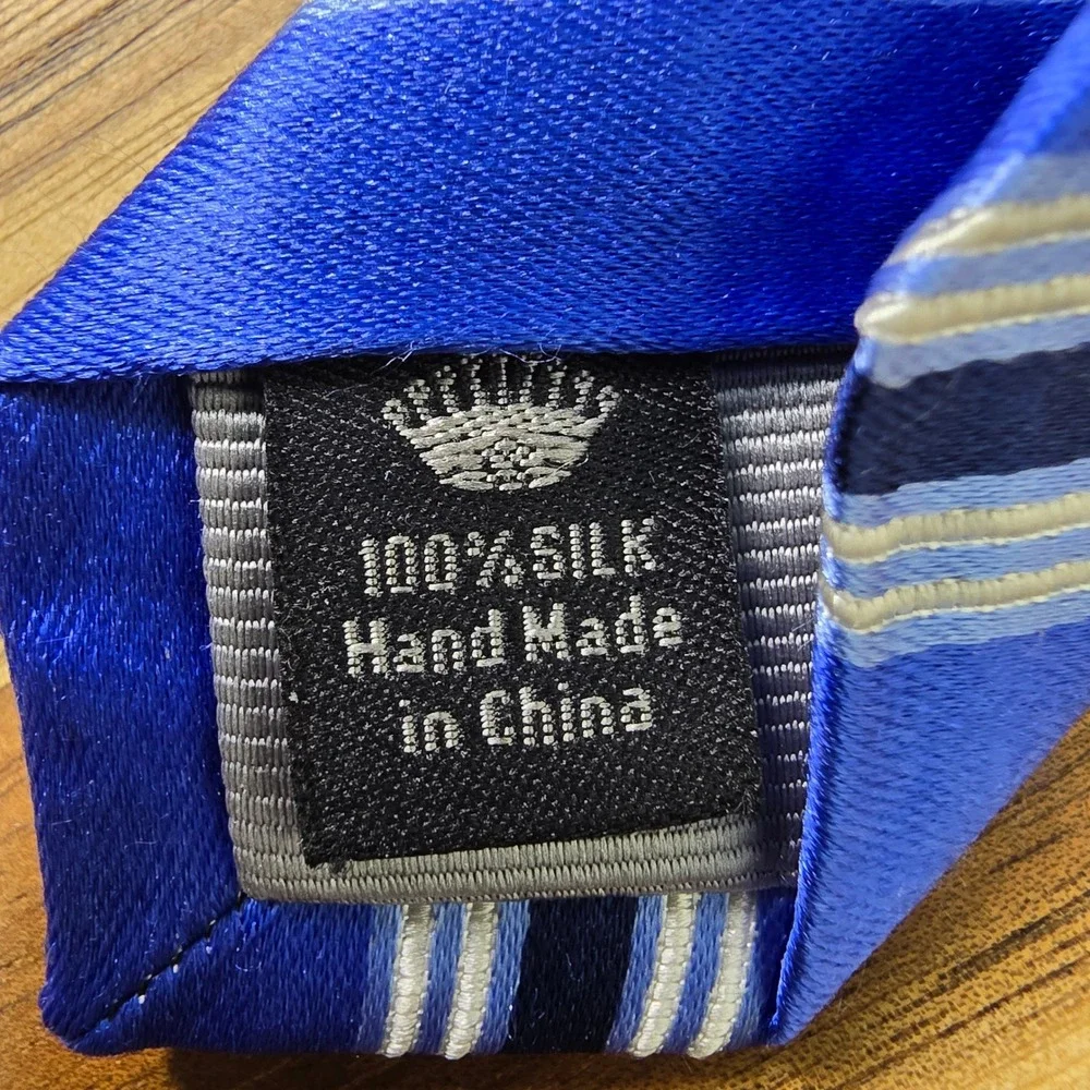 Countess Mara Neck Tie Mens Blue Striped 100% Silk Hand‎ Made Classic Preppy Ivy